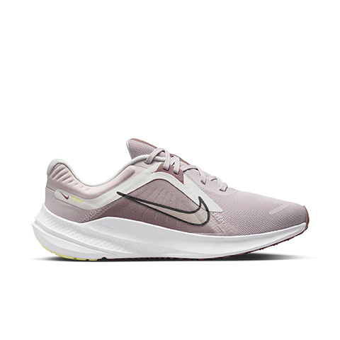 Zapatillas de running de mujer quest nike new arrivals
