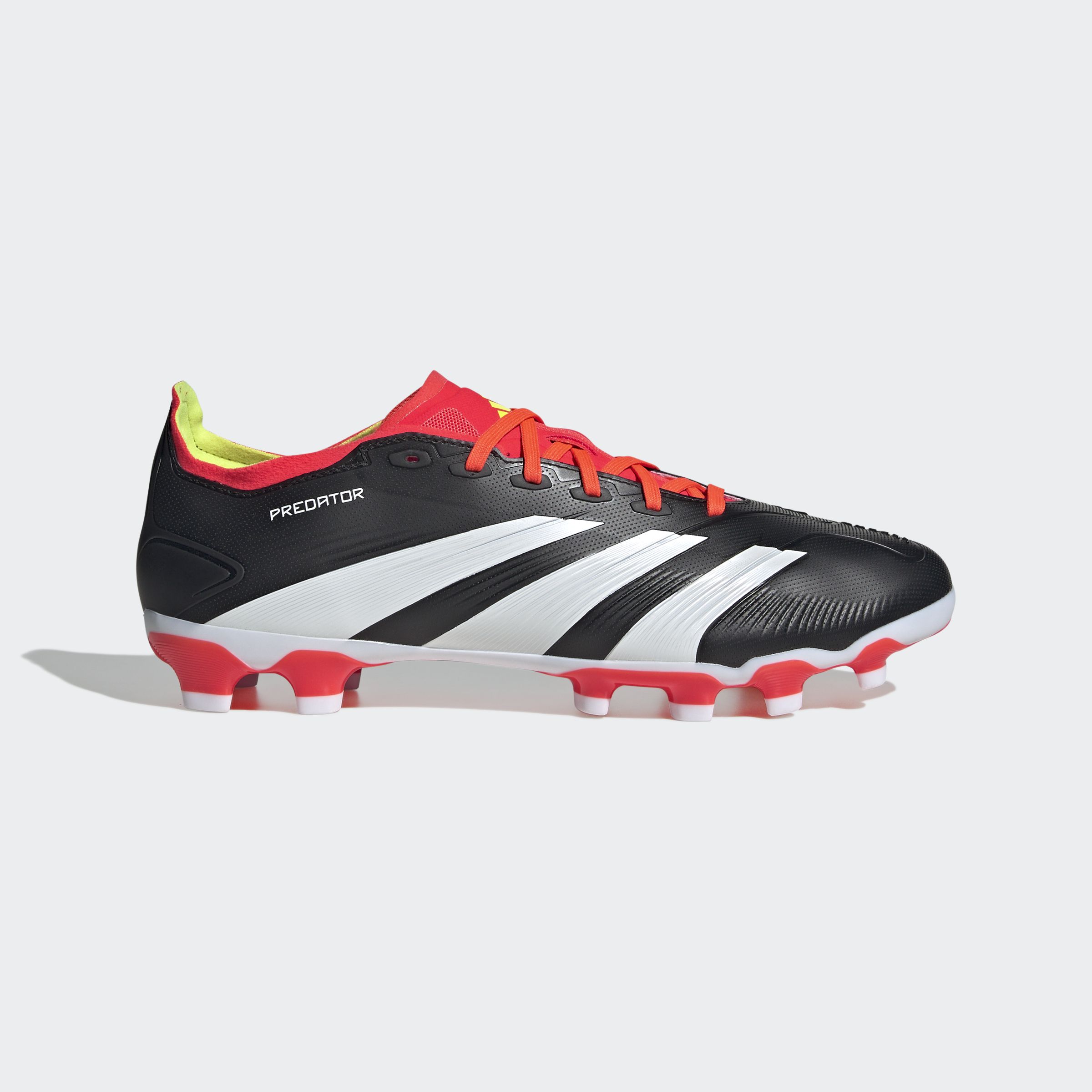 Adidas Botas de fútbol con suela multitacos niño por 34,99€